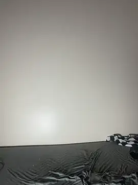 babyizzie's cam snapshot