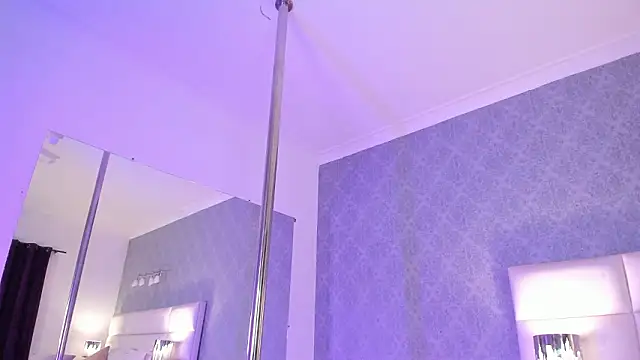 Celeste_Amber's cam snapshot