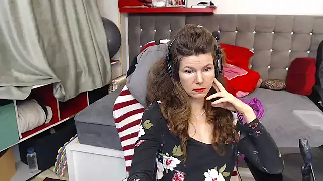 kellyterapy's cam snapshot