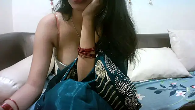 kajal__bhabhi_'s cam snapshot