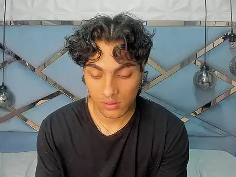 MattFiore live sex cam