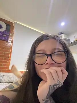 KoraSweett's cam snapshot