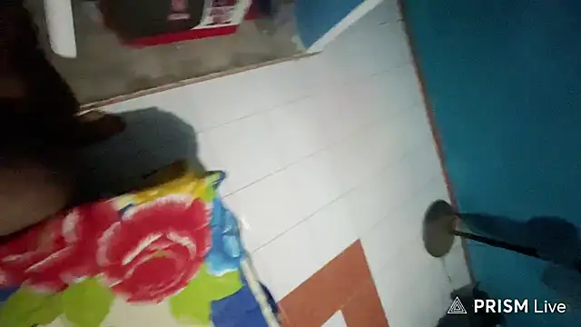 YoElMasHot live sex cam