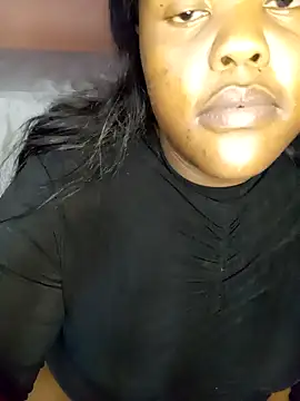 BigBootyBitch96 live sex cam