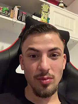 cengizbora live sex cam