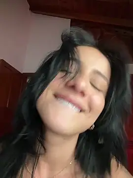 Ale_Lewis's cam snapshot