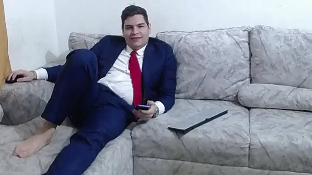 Victor_Maitland live sex cam