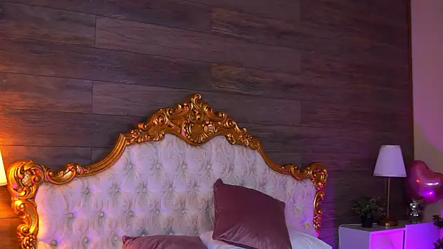 Juicy_Jessye live sex cam