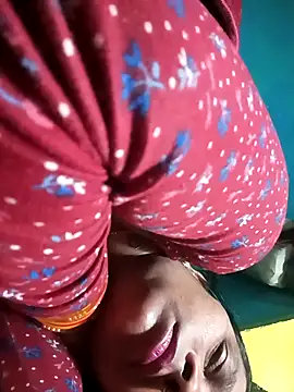 Rt_shreya's cam snapshot