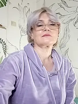 Catty_Lady's cam snapshot