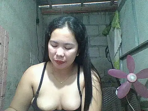 pinaysinglemommm's cam snapshot