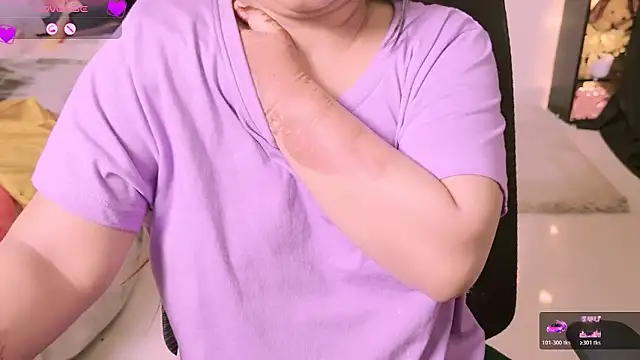 Khaleesiiii's cam snapshot