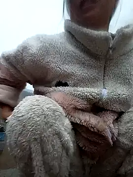 blonde_blg's cam snapshot