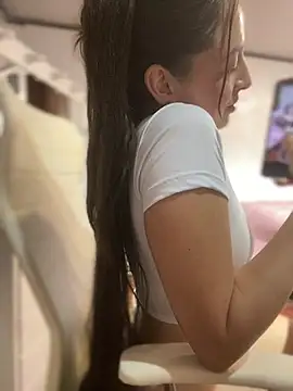 ArianaDominguez_Pink's cam snapshot