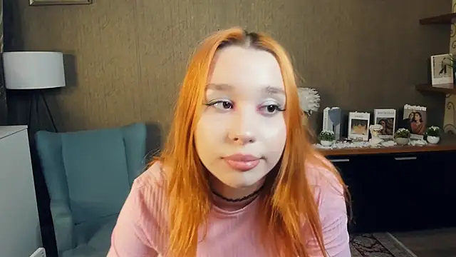 NelleCaram's cam snapshot