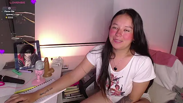 Lexie_Thompson10's cam snapshot