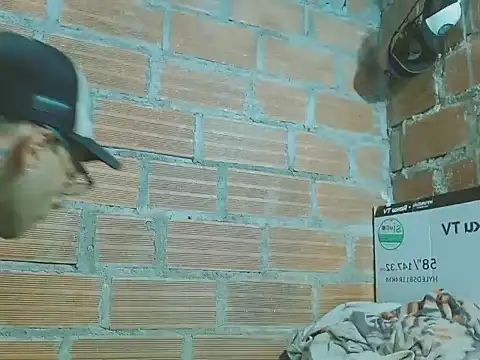 Alphamaster_92 live sex cam