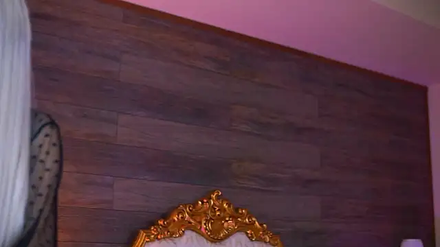 Juicy_Jessye live sex cam