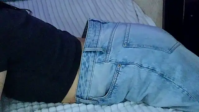 MonicaSweetx's cam snapshot