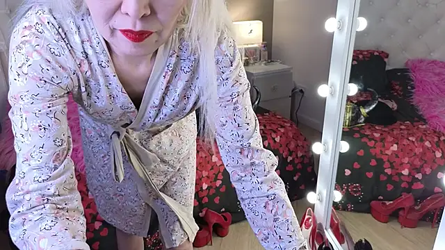 RoxalanaStar's cam snapshot