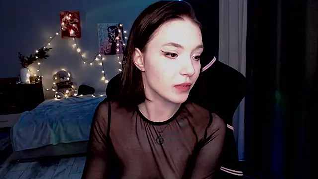 dolll_maiya's cam snapshot