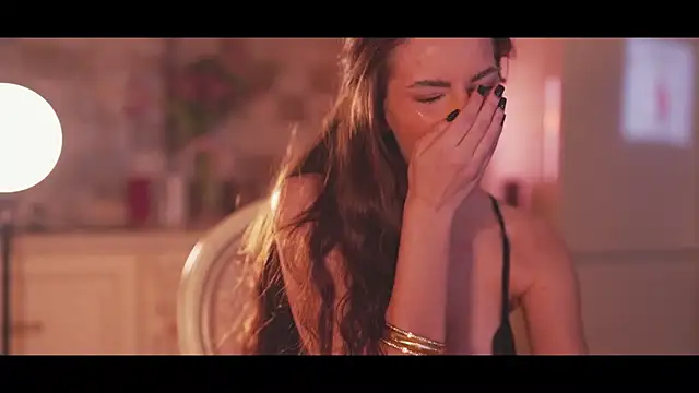 house_of_the_dragon's cam snapshot