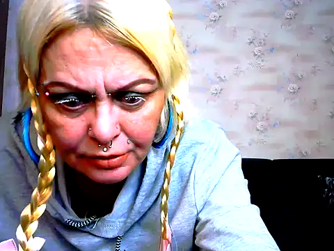 Gardener_of_Illusions's cam snapshot