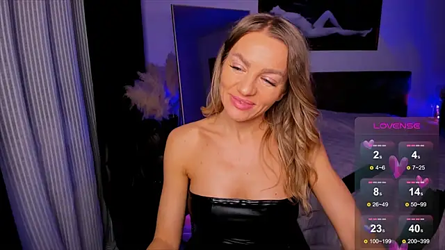 Oliva_Candy's cam snapshot