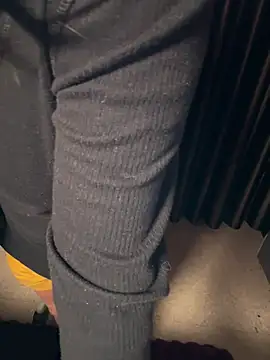 Lucky_Flora's cam snapshot