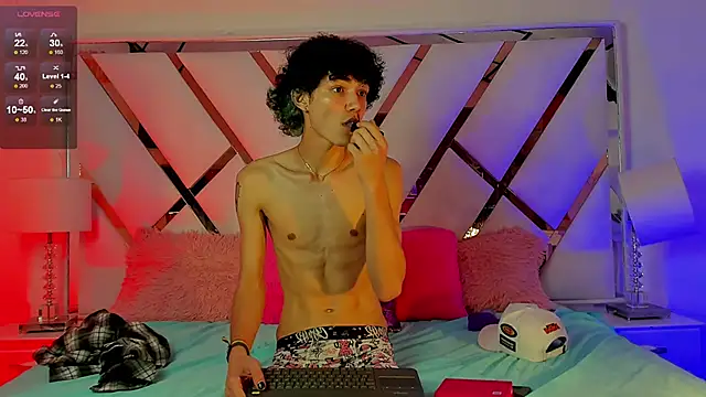 thanier_18 live sex cam