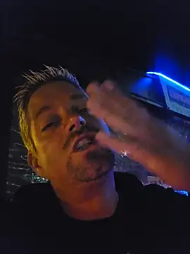 Trucker_Hunter live sex cam