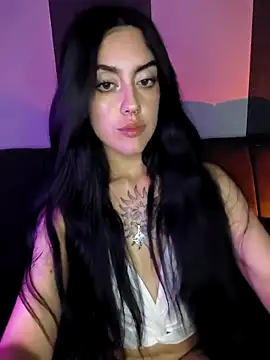 Mazikeen-- live sex cam