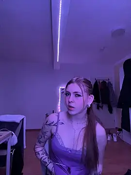 Milly-Kiss live sex cam