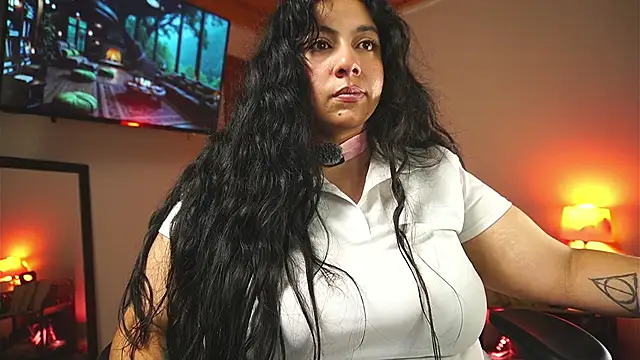 coraline_latin live sex cam