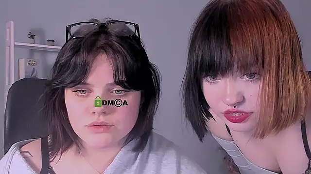 lika_pop's cam snapshot