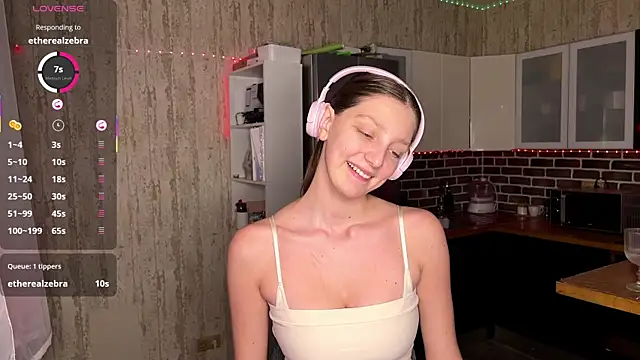 ChrisAmott live sex cam