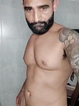 Lucius40 live sex cam