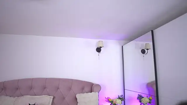 emma_godess live sex cam