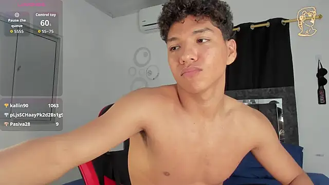 Maximiliano_Khalil live sex cam