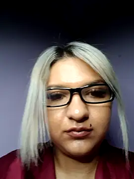 LollaHeart's cam snapshot