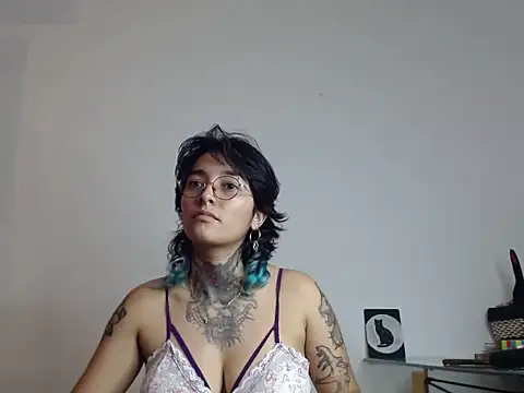 Ivyravens's cam snapshot