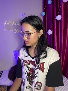 Iam_Lyan_'s cam snapshot