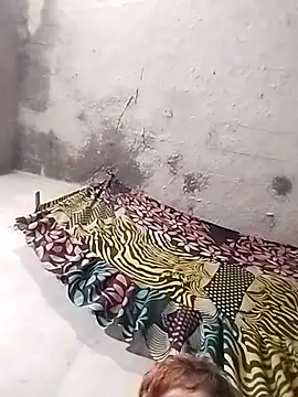 Maidangirl's cam snapshot