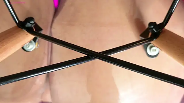 Alexa_Miss's cam snapshot