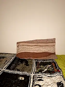 Susiee_Redd's cam snapshot