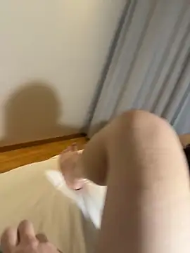 AlyssaFoxx_'s cam snapshot