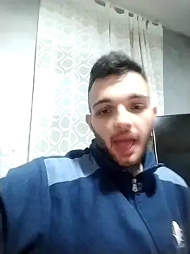 Francescodicristina44's cam snapshot