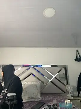 maybelline69's cam snapshot