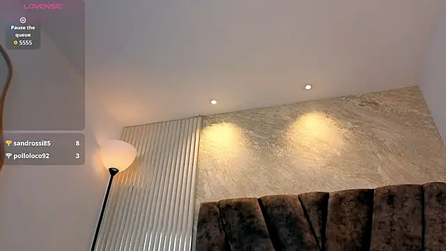 zoe_hugeboobs's cam snapshot