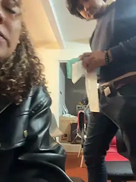 lauraltt live sex cam